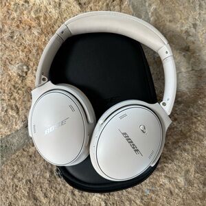 Bose QuietComfort Headphones